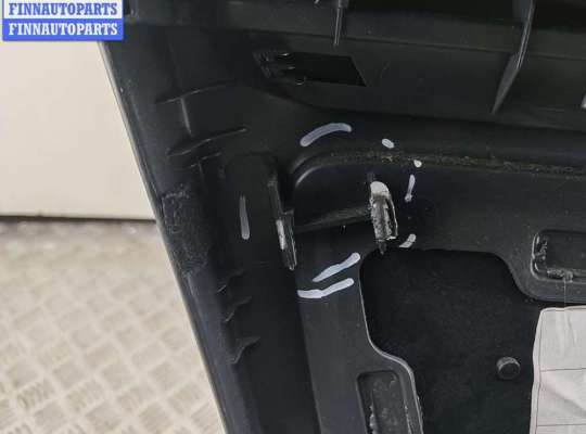 Обшивка салона на Volkswagen Golf V (1K)