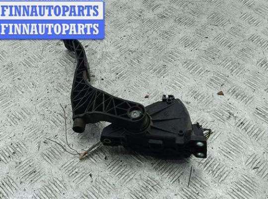 купить Педаль газа на Volkswagen Golf-4