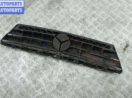купить Решетка радиатора на Mercedes A-Class W168 (1997-2004)
