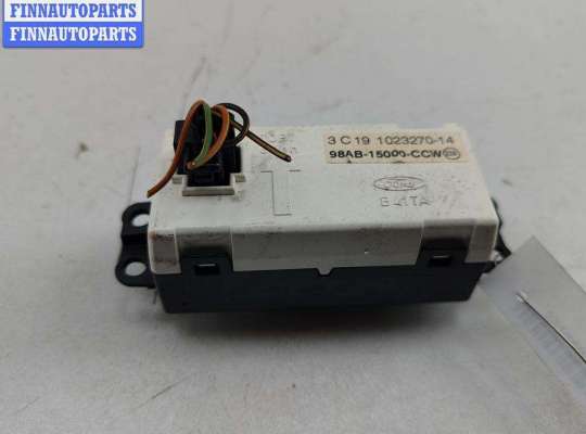 купить Часы на Ford Focus I (1998-2005)