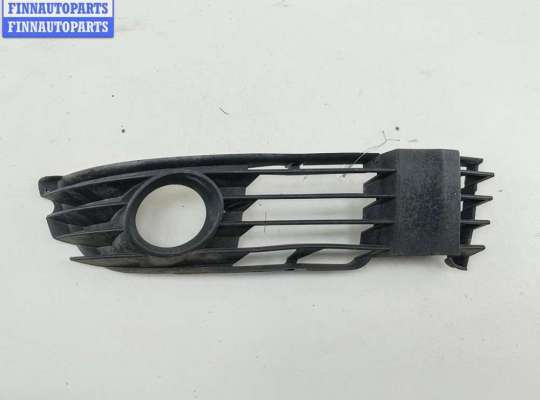 Рамка фары противотуманной правой VG2784082 на Volkswagen Passat B5+ (GP)