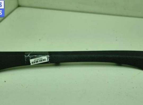 Накладка декоративная на торпедо VG2584526 на Volkswagen Passat B6