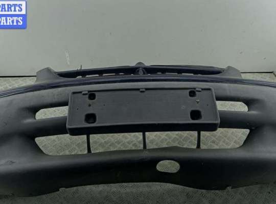 купить Бампер передний на Chrysler Voyager (1996-2000)