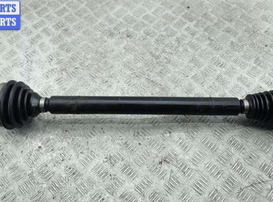 купить Полуось передняя правая на Volkswagen Passat B6