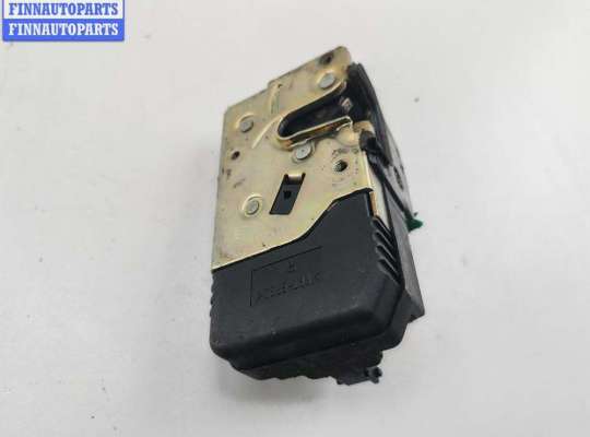 Замок боковой двери на Opel Vectra B