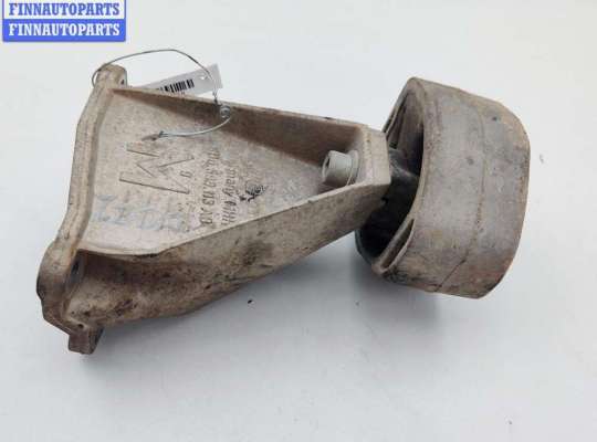 Купить Кронштейн КПП опорный на Audi A4 B5 (1994-2001) Кронштейн КПП опорный AU1762164 на Audi A4 B5 (1994-2001)