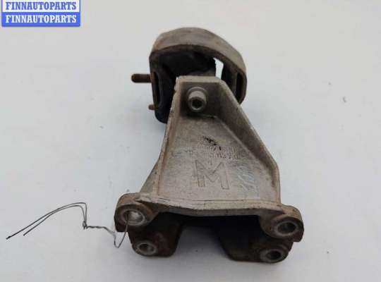 купить Кронштейн КПП опорный на Audi A4 B5 (1994-2001)