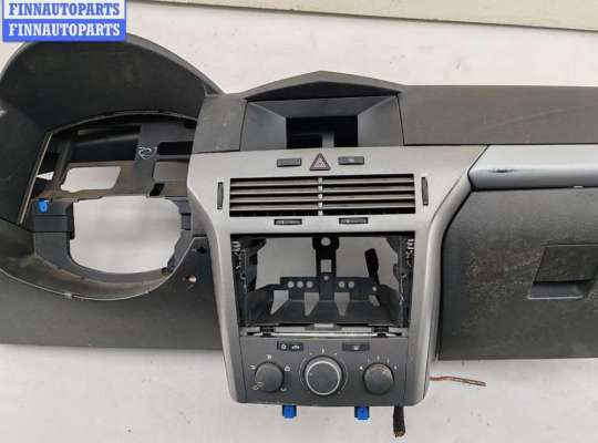 купить Панель приборная (торпедо) на Opel Astra H (2004-2009)