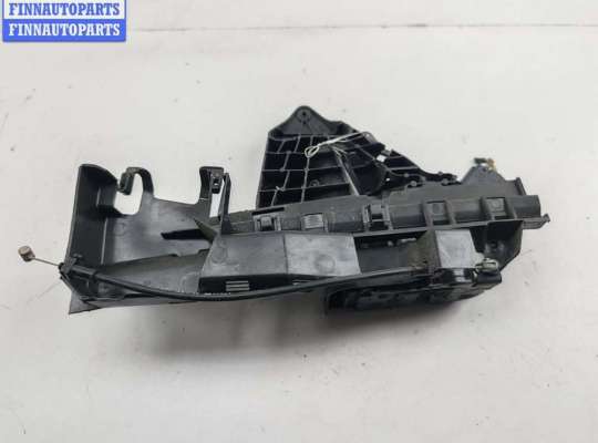 купить Замок двери передней правой на Ford Focus II (2004-2011)