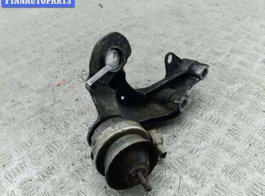 купить Кронштейн крепления на Audi A6 C6 (2004-2011)