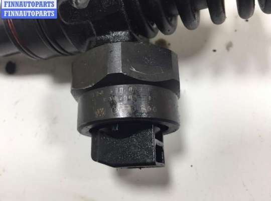 Форсунка топливная на Volkswagen Passat B5 (3B)