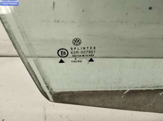 купить Стекло двери передней правой на Volkswagen Golf-4