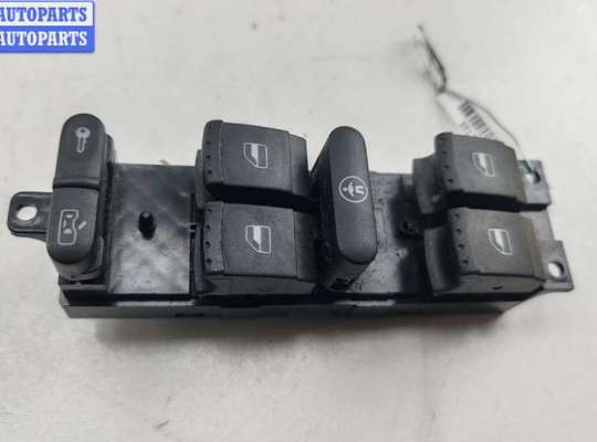 купить Блок кнопок управления стеклоподъемниками на Volkswagen Bora