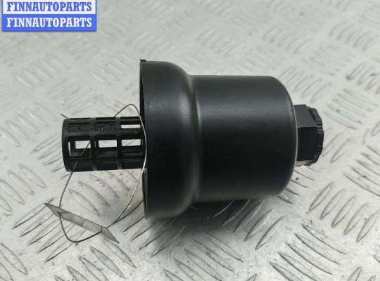 купить Крышка масляного фильтра на Volkswagen Passat B6