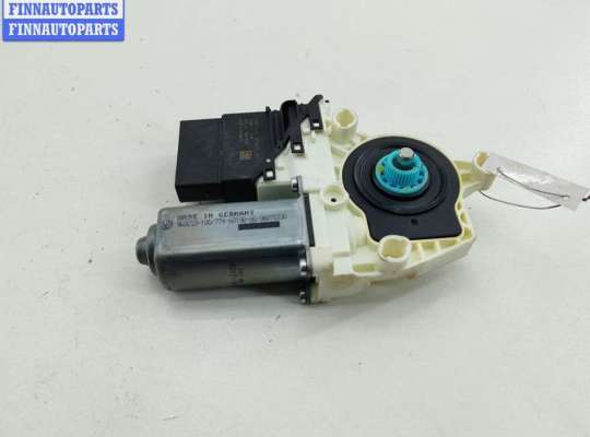 купить Моторчик стеклоподъемника задний левый на Volkswagen Golf-6