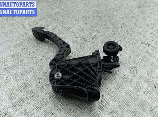 купить Педаль сцепления на Volkswagen Golf-5