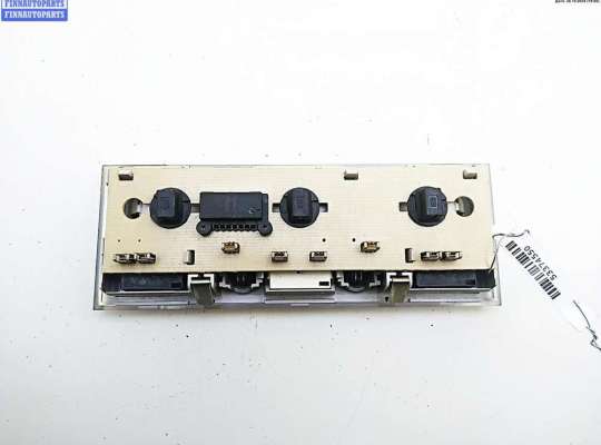 купить Фонарь салонный (плафон) на BMW 7 E65/E66 (2001-2008)