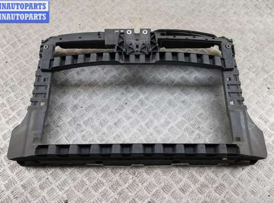 купить Рамка передняя (панель кузовная, телевизор) на Volkswagen Golf-6