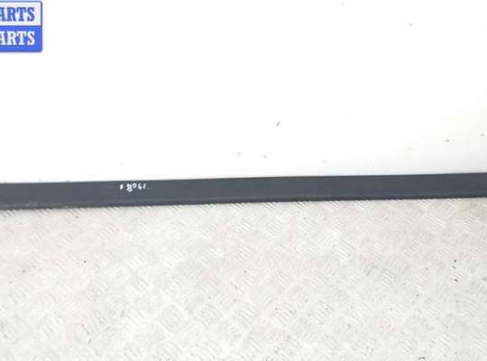 купить Молдинг двери передней левой на BMW 3 E36 (1991-2000)