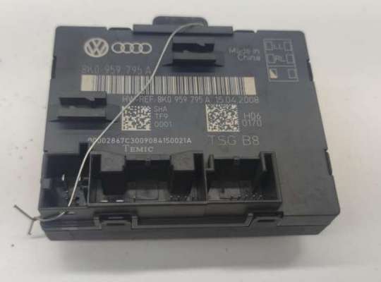 купить Блок управления двери задней левой на Audi A4 B8 (2007-2015)