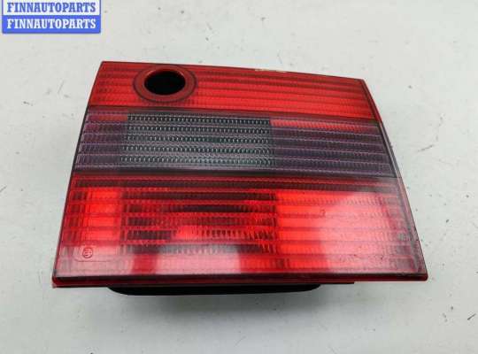 купить Фонарь крышки багажника правый на Volkswagen Passat B4