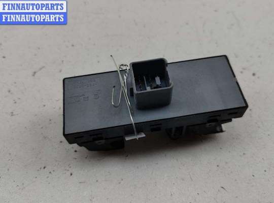 купить Блок кнопок управления стеклоподъемниками на Volkswagen Golf-5 Plus