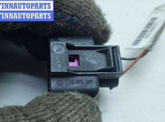 купить Разъем (фишка) проводки на Volkswagen Passat B5+ (GP)
