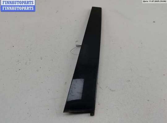 Накладка двери передней левой VG2387611 на Volkswagen Passat B5