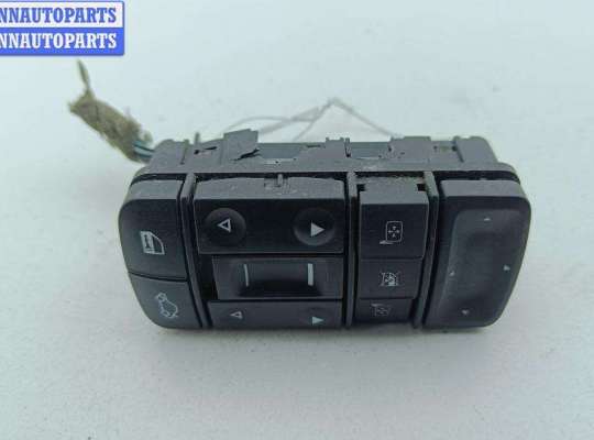 купить Блок кнопок управления стеклоподъемниками на Opel Vectra C (2002-2008)