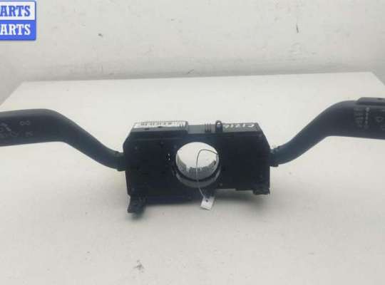 Переключатель подрулевой (стрекоза) SK536160 на Skoda Fabia mk2 (5J) 2007-2014