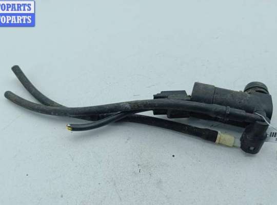 купить Насос (моторчик) омывателя стекла на Ford Mondeo III (2000-2007)