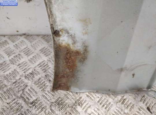 Крыло переднее