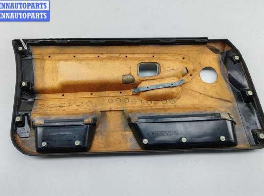 купить Обшивка двери передней правой (дверная карта) на BMW 3 E36 (1991-2000)