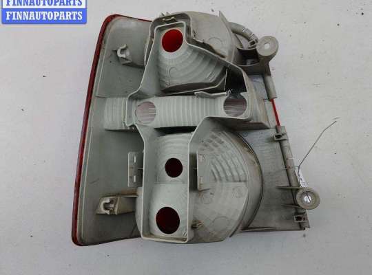 Фонарь задний на Volkswagen Touran I (1T)