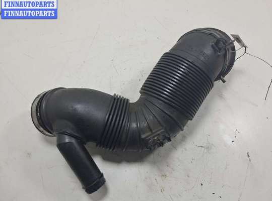 купить Патрубок воздушного фильтра на Volkswagen Passat B6