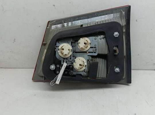 купить Фонарь крышки багажника левый на Opel Vectra C (2002-2008)