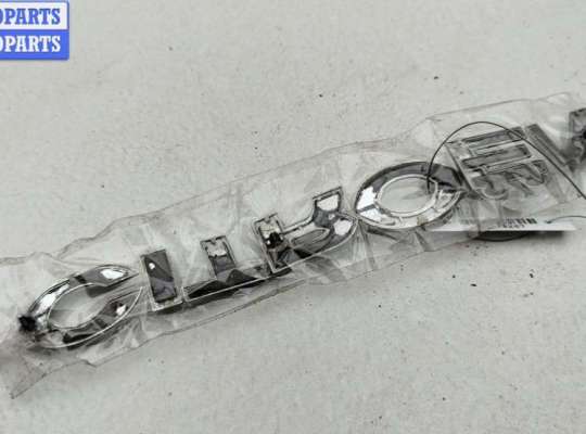 купить Эмблема на Citroen C5 (2001-2008)