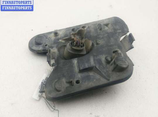 Фонарь задний на Audi A4 (8E/8H, B6)