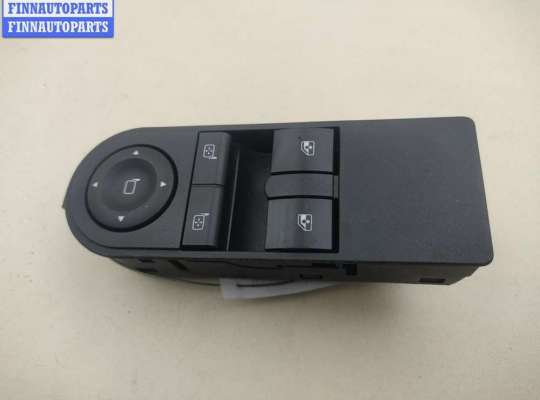 Блок кнопок управления стеклоподъемниками OP2445567 на Opel Astra H (2004-2009)