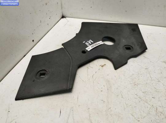 купить Пластик моторного отсека на Renault Megane II (2002-2008)