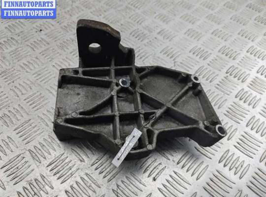 купить Кронштейн компрессора кондиционера на Audi A4 B5 (1994-2001)