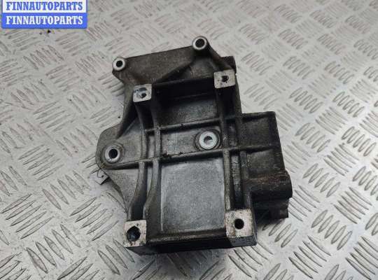 купить Кронштейн компрессора кондиционера на Audi A4 B5 (1994-2001)