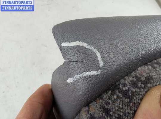 купить Обшивка двери передней левой (дверная карта) на Chrysler Voyager (1996-2000)