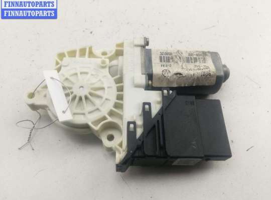 купить Моторчик стеклоподъемника задний правый на Volkswagen Golf-4