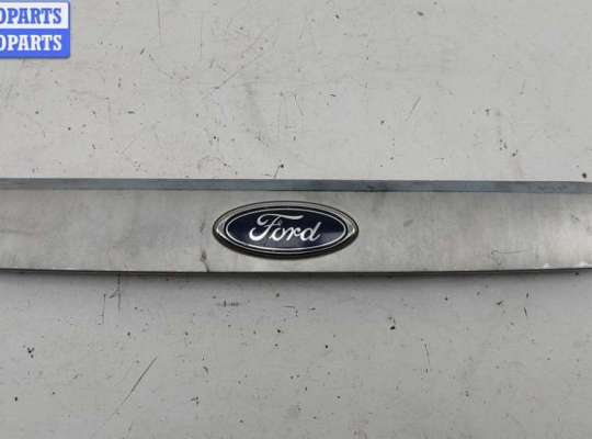 купить Накладка подсветки номера на Ford Mondeo III (2000-2007)