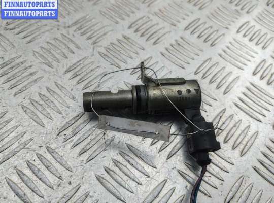 купить Клапан фазорегулятора на Skoda Fabia mk2 (5J)