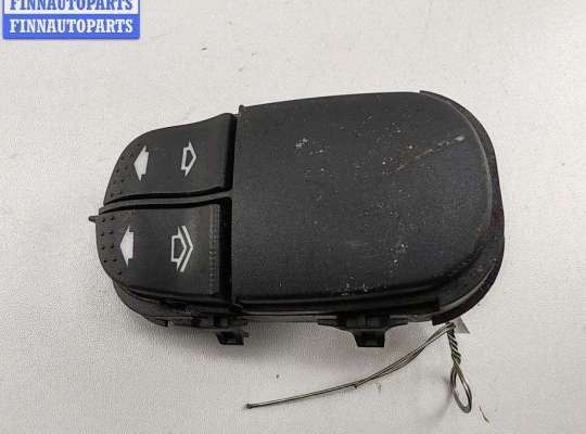 Блок кнопок управления стеклоподъемниками FO2086179 на Ford Focus I (1998-2005)