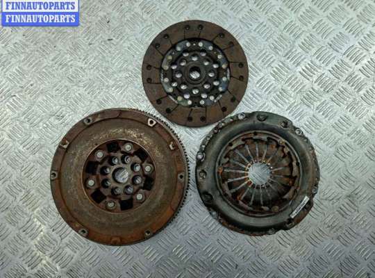 Маховик OP2350856 на Opel Combo C (2001-2011)