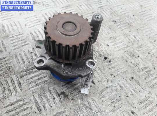 купить Насос водяной охлаждения на Volkswagen Golf-4