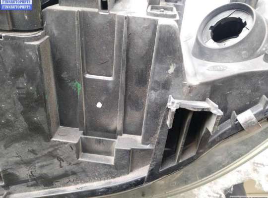 купить Фара правая на Audi A6 C5 (1997-2005)